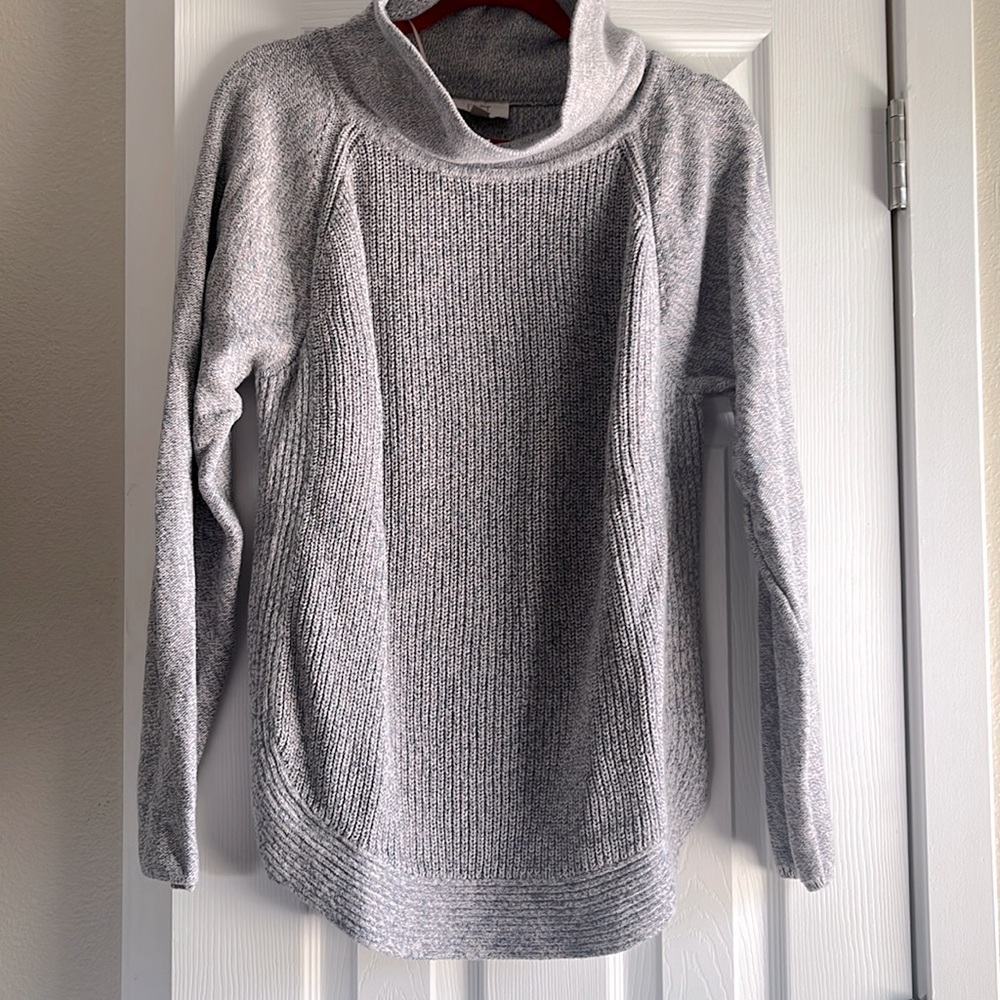 LOFT Tunic Length Grey Turtleneck Sweater